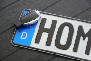 Homburg licence plates and car keys