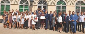 Signature du protocole d'accord le 30 août 2019 au château de Łańcut Signature du protocole d'accord le 30 août 2019 au château de Łańcut