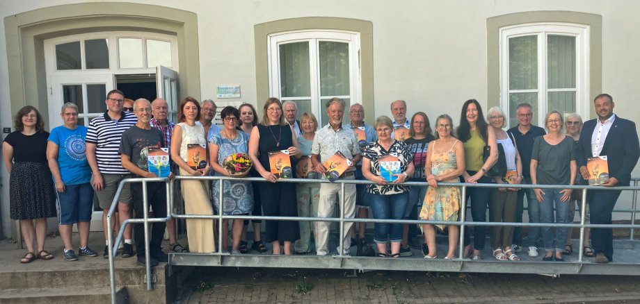 Bildung und Kreativität mit der Kreisvolkshochschule in der Biosphäre Bliesgau: Das Programmheft 2026/27 liegt vor. 