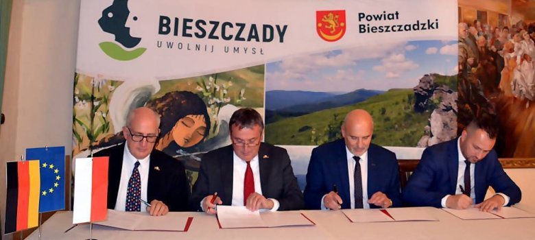 Kooperationsvereinbarung Biosphärenreservate Bliesgau-Bieszczady-Roztocze Kooperationsvereinbarung Biosphärenreservate Bliesgau-Bieszczady-Roztocze