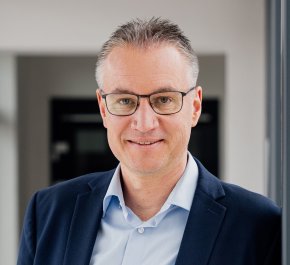 Bild vom Landrat Frank John